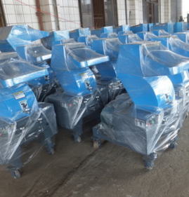 德威廠家生產(chǎn)塑料pc-400粉碎機(jī) 塑膠ABS強(qiáng)力破碎機(jī) 經(jīng)濟(jì)型粉碎機(jī)