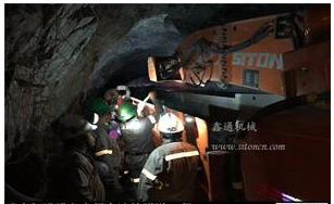 江西鑫通機(jī)械地下礦山成套設(shè)備秘魯一大金礦使用回訪