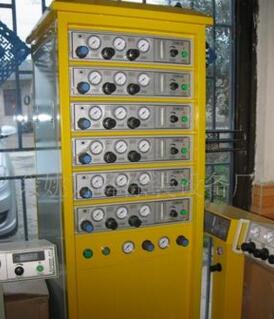 供應靜電噴涂機、靜電噴涂設備（數(shù)字顯）