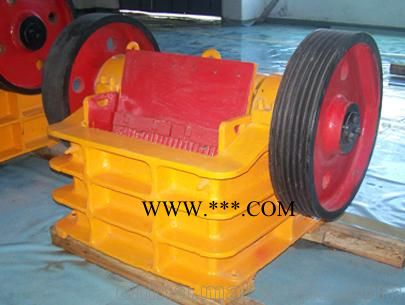 上海破碎機(jī)廠家生產(chǎn)高效細(xì)碎顎式破碎機(jī)