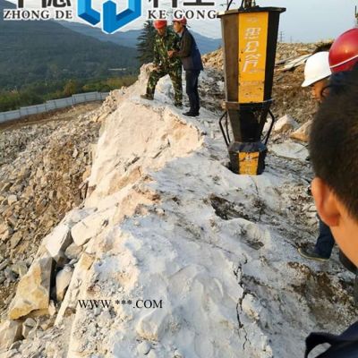 樂(lè)山  愚公斧 劈裂機(jī) 高性能高效率 廠家低價(jià)熱銷