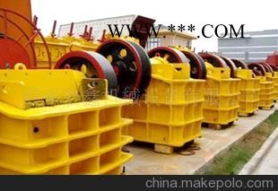 供應(yīng)各種型號(hào)鄂式破碎機(jī)設(shè)備