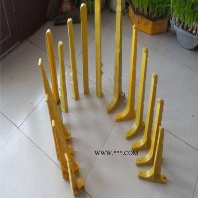 大量批發(fā)高強度支架 玻璃鋼電纜支架 預(yù)埋式中空玻璃鋼支架 電纜溝托臂式支架