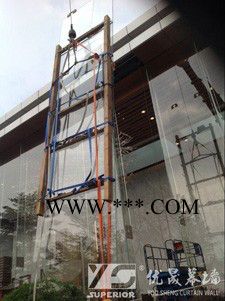 供應(yīng)專業(yè)幕墻玻璃安裝維修專業(yè)玻璃開窗 工程施工