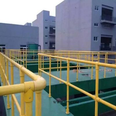 【展翼】 廠家安裝 玻璃鋼護(hù)欄  玻璃鋼圍欄 防腐玻璃鋼護(hù)欄  耐腐蝕玻璃鋼圍欄 拉薩玻璃鋼圍欄