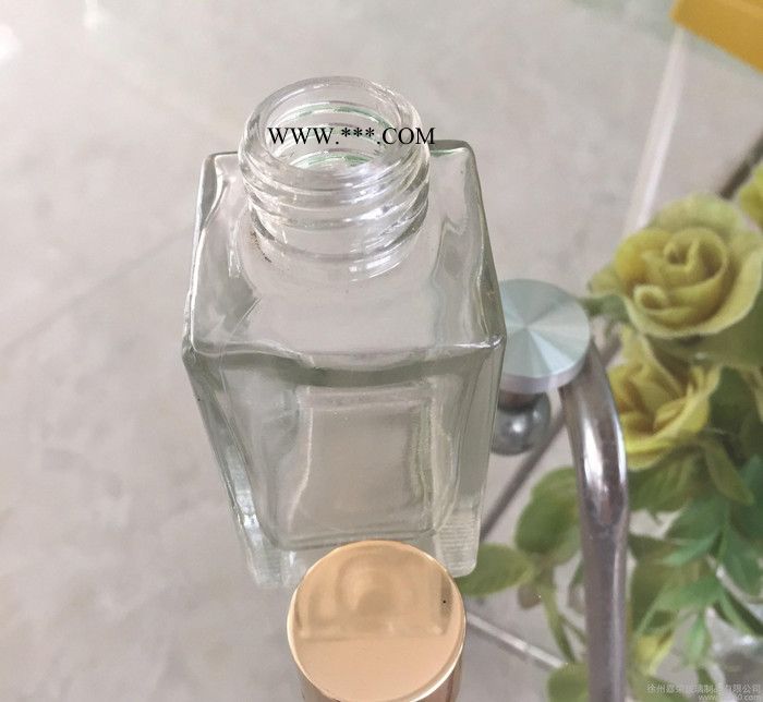直銷**方形80ML香薰玻璃瓶 小玻璃瓶 可定制蒙砂絲印燙金