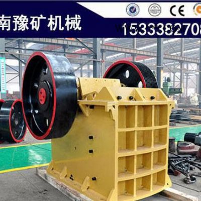 廠家供應(yīng)巨石鄂式粉碎機(jī)，宜賓移動(dòng)式鄂式破碎機(jī)，顎式鋼渣破碎機(jī)價(jià)格
