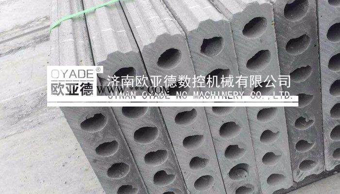 水泥、爐渣墻板設(shè)備，粉煤灰輕質(zhì)隔墻板機(jī)械，產(chǎn)量大、投資小擠壓墻板機(jī)