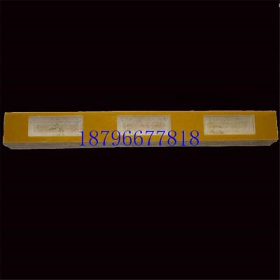 鑫州HP-5 云母板是采用**白云母紙或金云母紙，與有機(jī)硅膠水粘合通過(guò)加溫后壓制而成的硬質(zhì)板狀絕緣材料。