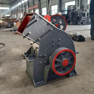 邦隆廠家直供PC600X400錘式破碎機(jī)制砂機(jī) 小型高效錘式破碎機(jī) 石膏粉碎生產(chǎn)設(shè)備 ** 支持定制