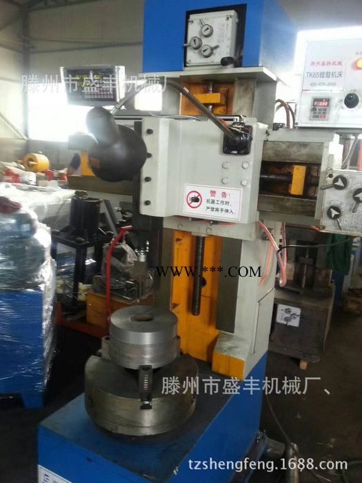 滕州盛豐K65數(shù)顯小立車(chē)，方刀桿，小刀架石墨專(zhuān)用立車(chē)