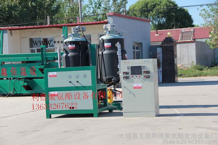 聚氨酯石墨發(fā)泡機(jī) 聚氨酯復(fù)合板材生產(chǎn)線廠家