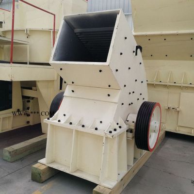 小型錘式破碎機(jī) 高爐渣粉碎機(jī)   石膏破碎機(jī) 狼頭破碎機(jī)