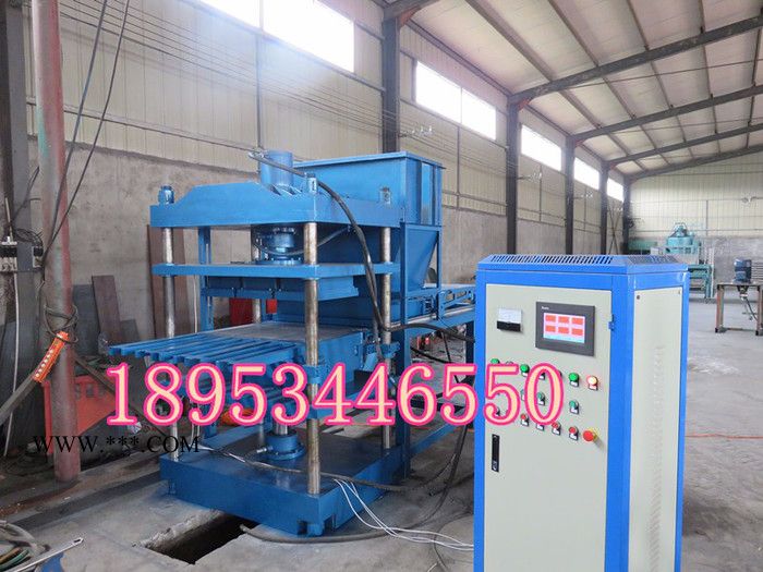 碩豐SF-0006珍珠巖壓板機(jī)設(shè)備珍珠巖一模四塊板材生產(chǎn)線
