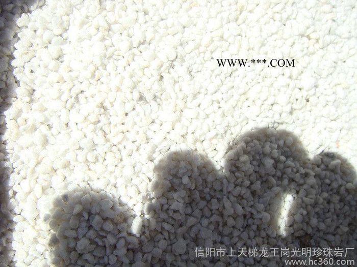 供應(yīng)50-70目珍珠巖，玻化微珠