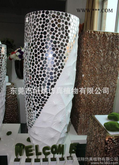 石膏創(chuàng)意花瓶 高端白色工藝禮品花瓶 酒店家居擺件瓶子