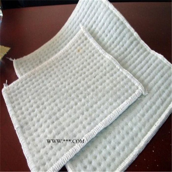 垃圾填埋場(chǎng)鈉基膨潤(rùn)土防水毯 定制護(hù)坡護(hù)壩 GCL覆膜膨潤(rùn)土防水毯