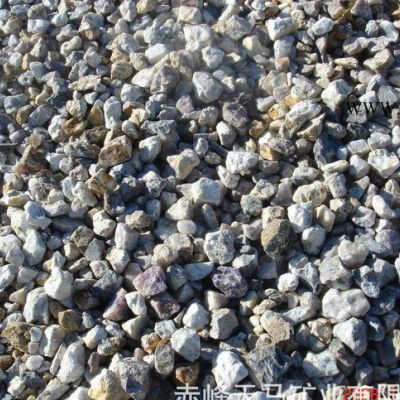手選加工挑選88%螢石塊礦與小顆粒30-80mm