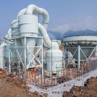 高嶺土膨潤土雷蒙磨粉機  200目磨粉生產(chǎn)線  大型雷蒙磨粉機