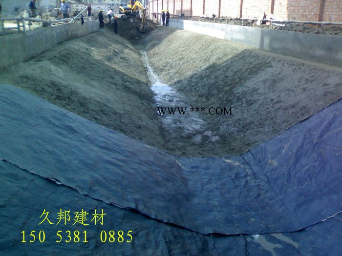 人工湖專業(yè)膨潤土防水毯廠家15053810885趙經理