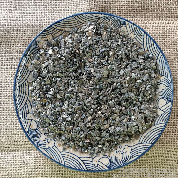靈壽縣生蛭石片場 生蛭石片采購 佳祺工廠  量大優(yōu)惠