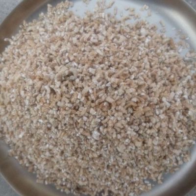 供應(yīng)勝翔齊全大量供應(yīng)各種型號(hào)蛭石，建筑，花圃