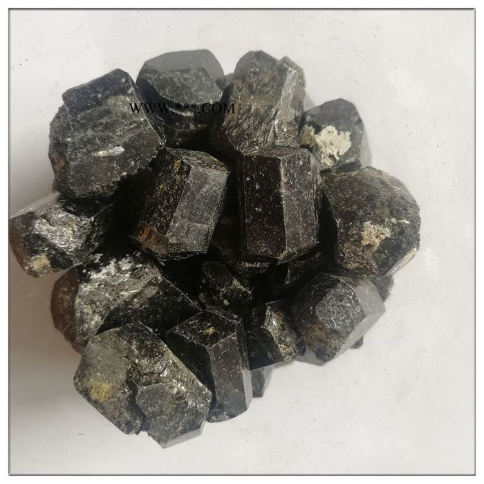 熠軒 晶體電氣石 晶體電氣石 純度高 結(jié)晶體好 高純電氣石