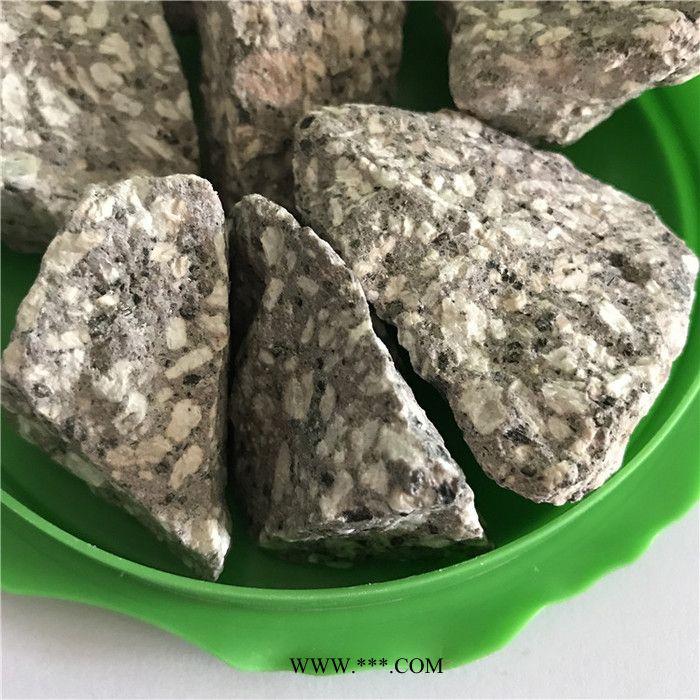 不可以用純麥飯石來(lái)控養(yǎng)多肉