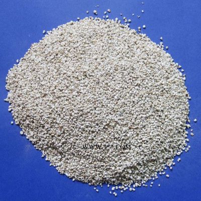 供應(yīng)0.5-1.2mm， 1-2mm麥飯石濾料、凈水專用麥飯石濾料、麥飯石濾價格