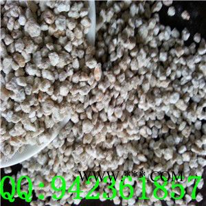 臺(tái)州1-2mm調(diào)整水質(zhì)過濾凈化用麥飯石濾料