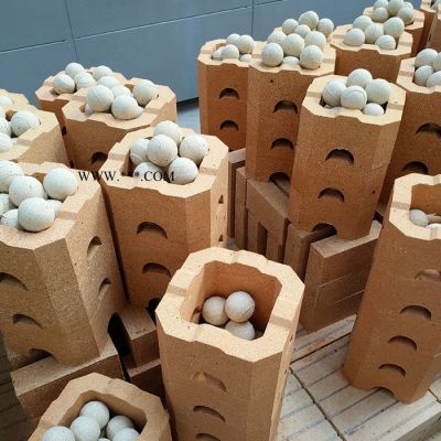 高鋁耐火球 冶金換熱設(shè)備剛玉蓄熱球 耐腐蝕 不開(kāi)裂 價(jià)位合理