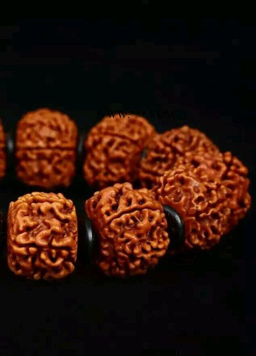 南紅瑪瑙寶石工藝品