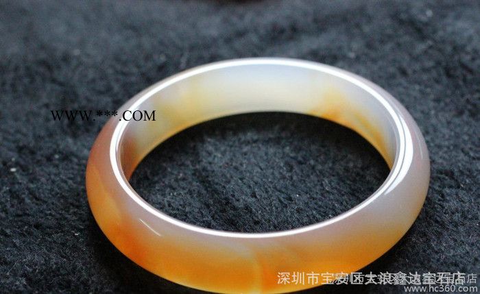 廠價(jià)直銷 天然黃白玉髓圓形手鐲 寬1.5 冰種玉髓瑪瑙手鐲批發(fā)