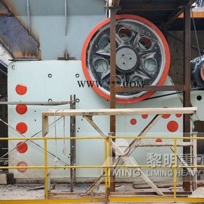 黎明重工HPT300圓錐破碎機(jī) 大理石破碎機(jī)碳酸鈣粉加工設(shè)備 時(shí)產(chǎn)150噸破碎機(jī)