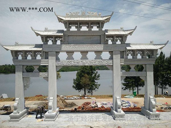 廠家**大理石石雕牌坊 寺廟石雕牌萊制作 石雕路門 歡迎電聯(lián)