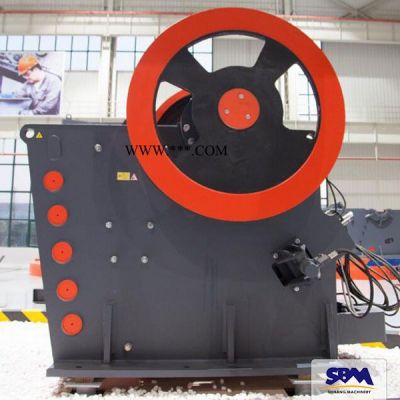 顎式破碎機pe600*900參數(shù) 顎式破碎機技術要求 歐版的顎式破碎機 建筑垃圾破碎機 旋回破碎機價格 顎式破碎機