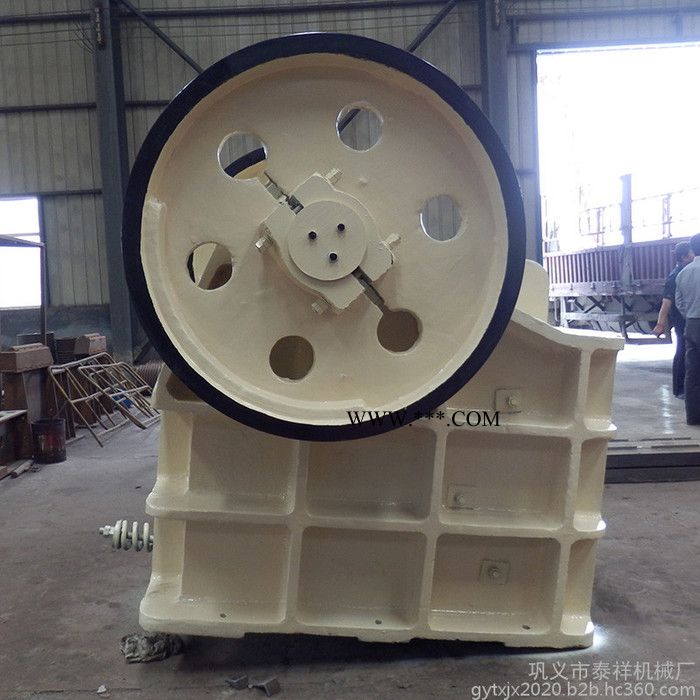 小型顎式破碎機(jī)建筑垃圾破碎與石頭破碎機(jī)砂石料破碎機(jī)石子破碎機(jī)制砂機(jī)價(jià)格實(shí)惠