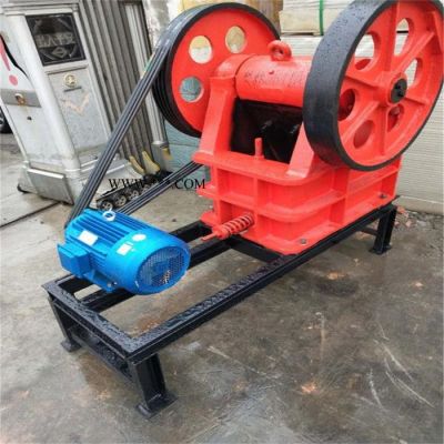 龍?chǎng)螜C(jī)械顎式破碎機(jī) 新型顎式破碎機(jī) 型號(hào)齊全