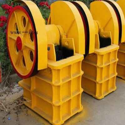 創(chuàng)山機(jī)械生產(chǎn)顎式破碎機(jī)   碎石機(jī)報(bào)價(jià)   各種型號(hào)破碎機(jī) 歡迎咨詢