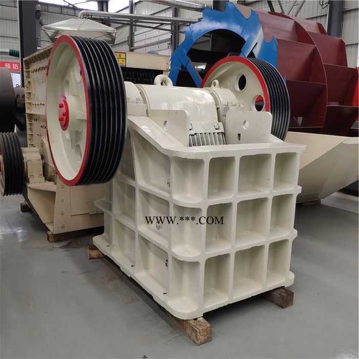 礦山PE鄂式破碎機 可移動顎式破碎機 盈信供應(yīng)