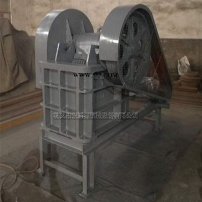 現(xiàn)貨供應(yīng)pe250x400移動(dòng)顎式破碎機(jī) 云南顎式破碎機(jī) 礦山顎式破碎機(jī) 建筑垃圾顎式破碎機(jī) 顎式破碎機(jī)價(jià)格