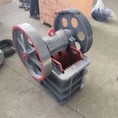 PE200x300顎式破碎機出口小型鄂破