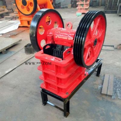 富德移動(dòng)礦石鄂破碎石機(jī)風(fēng)化石顎式破碎機(jī)瓷片顎式粉碎機(jī)鋁礦石鄂破機(jī)鵝卵石顎式破碎機(jī)