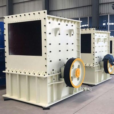 河南箱式破碎機(jī)廠家 1818重錘式破碎機(jī) 混合料箱式破碎機(jī)