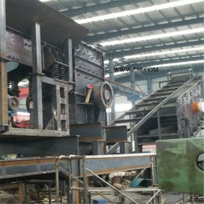 雙躍機(jī)械 鵝卵石反擊式移動(dòng)破碎機(jī) 河南輪胎式移動(dòng)破碎站 碎石移動(dòng)破碎站