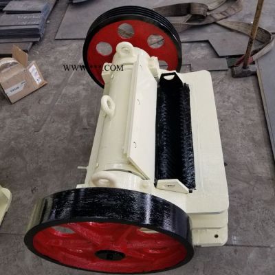 百旭機(jī)械礦山破碎機(jī)配件 顎式破碎機(jī)鄂板顎板 齒板 牙板 出廠價(jià)格