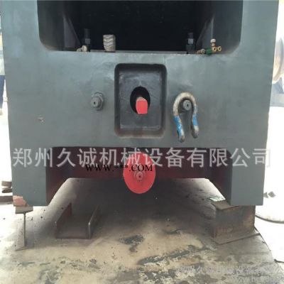 大塊物料破碎機(jī)顎式破碎機(jī)、鄂破、原礦破碎機(jī)