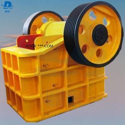 破碎機(jī) 顎式破碎機(jī) 時(shí)產(chǎn)50噸大型鄂式破碎機(jī) 適用各種硬質(zhì)礦石粉碎