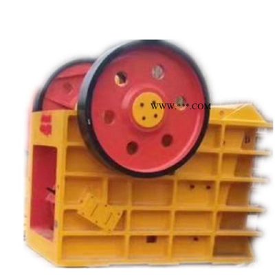 濮陽(yáng)歐版顎式破碎機(jī)，駐馬店移動(dòng)式顎式破碎機(jī)，大型破碎機(jī)廠家