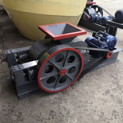 邦隆2PGC600x750雙輥式破碎機(jī)  齒輥式破碎機(jī)